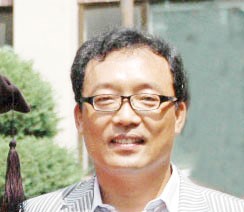 首尔市立大学韓仁燮教授